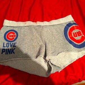 Victoria’s Secret PINK MLB Chicago Cubs grey shorts size M/Medium